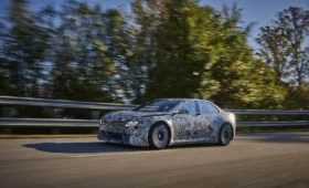 Ride-Along: Le module de contrôle du cœur de la joie de BMW pompe des EV.