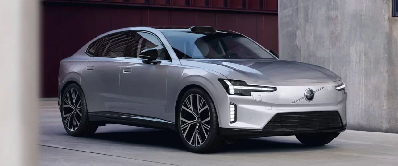 Volvo ES90 Electric Liftback Terres avec une technologie de 800 volts, 670 ch