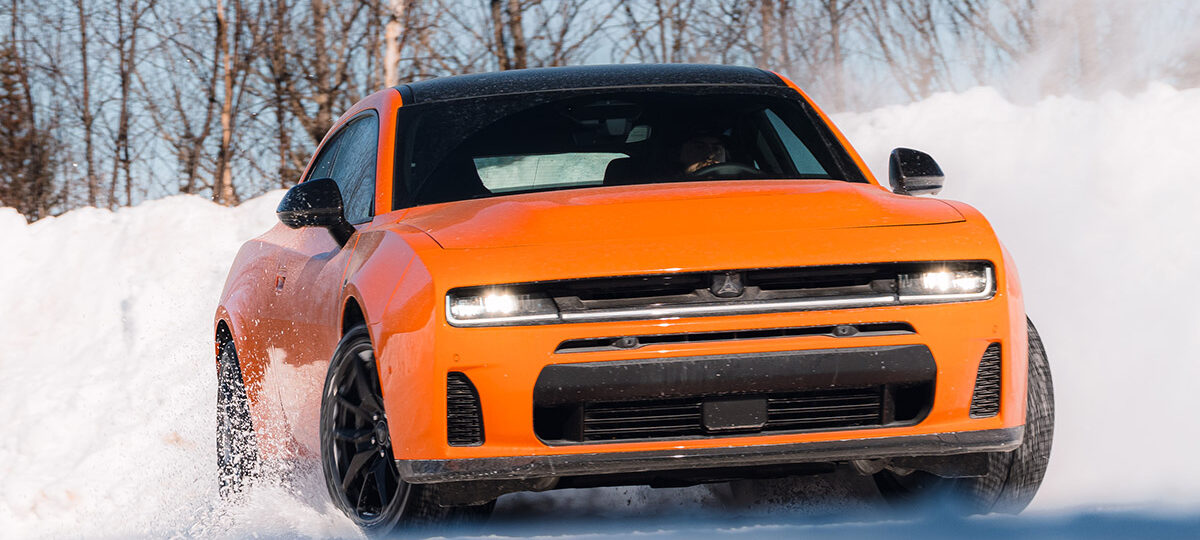 Dodge Charger Scat Pack Plus 2026 : Sportivité et puissance dans une berline qui ne se démode jamais