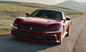 Ferrari 12Cilindri Manuale : une conduite plus puriste, mais pas comme vous l'imaginez